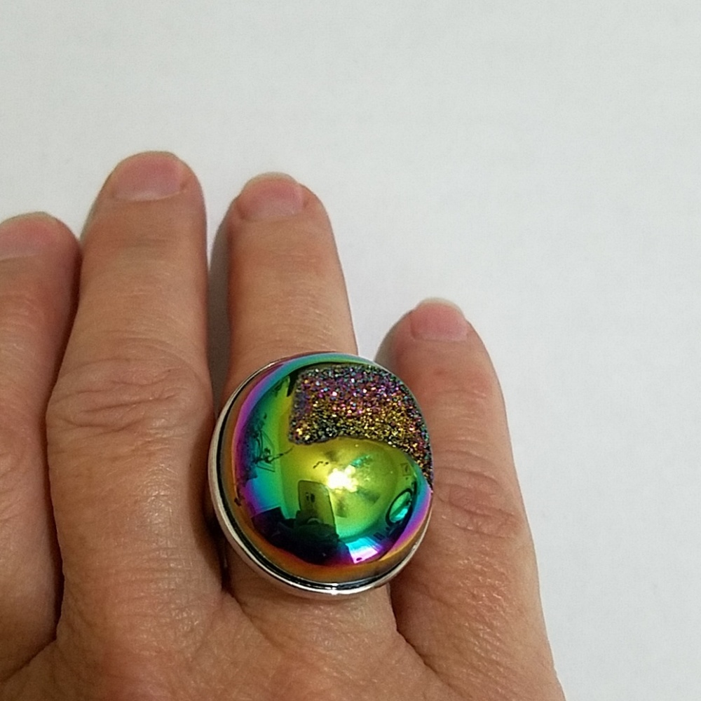 925 Silver with iridescent druzy stone ring